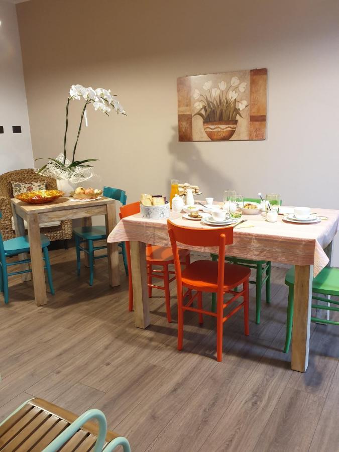 B&B Al Civico16 Guspini Dış mekan fotoğraf