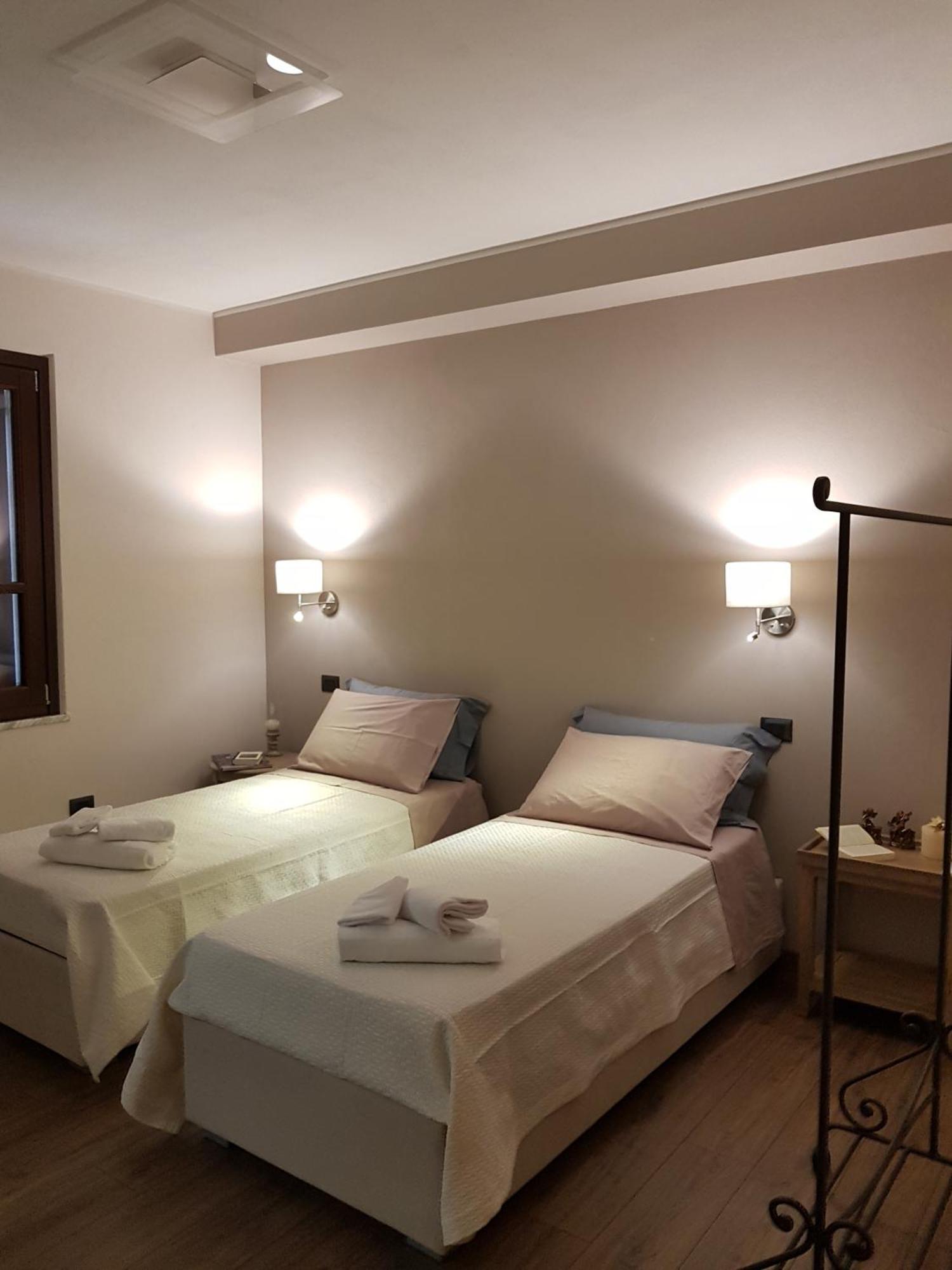 B&B Al Civico16 Guspini Dış mekan fotoğraf